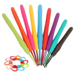 lot 51665 image: Coopay Crochet Hooks Ergonomic Soft Grip, 2mm-6mm Metal Crochet Set for Beginners, 19PCS Knitting Yarn Hook Kit w Stitch Marker, Knitting Needles for Arthritic Hands, Best DIY Craft Gift for Christmas - Retail $7