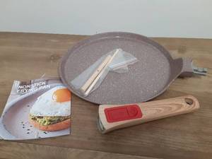 lot 1574 image: Marble Coating Nonstick Frying Pan with Wooden Handle - Retail $25