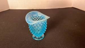 lot 16 image: Fenton aqua opalescent hobnail vase toothpick holder