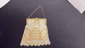 lot 143 image: Vintage mesh evening bag