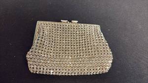 lot 156 image: Vintage mesh evening bag