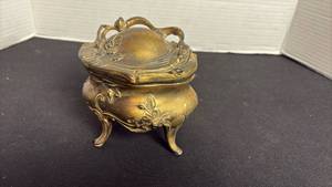 lot 160 image: Art Nouveau jewelry casket, floral with footed with handle