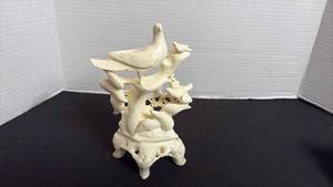 lot 201 image: Vintage Asian Estate Birds on Rock Formation Coral Statue Figurine 1950s