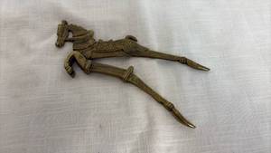lot 204 image: Oriental padlock