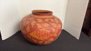 lot 241 image: Mexican Clay Fish Design Pottery Vase