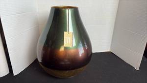 lot 242 image: Glass vase approximately 18 inches