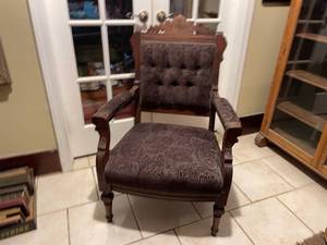 lot 328 image: Antique Eastlake style upholstered armed chair