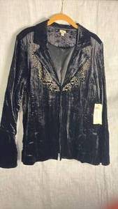 lot 362 image: Reba brand jacket size medium new with tags still attached