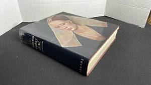 lot 423 image: The National Gallery of Art by Abrams book