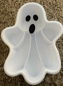 lot 41669 image: Halloween Ghost Shaped Snack Plate