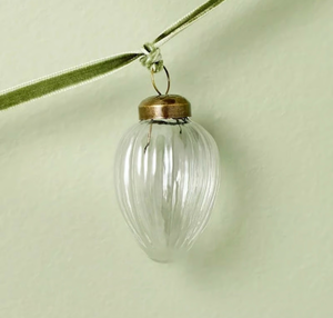 lot 41988 image: Hearth & Hand Magnolia Glass Bulb Garland 6ft