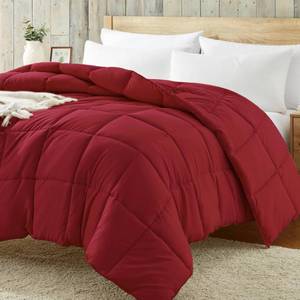lot 35016 image: Comforters Queen Size - Red Duvet Insert Down Alternative Bed Queen Comforter, Lightweight Bedding Comforters Full Size Quilted Soft All Season Solid Red - Retail $35
