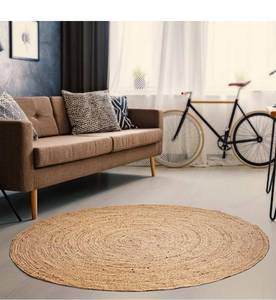 lot 2786 image: Hausattire Hand Woven Jute Braided Rug, 5 Round Natural, Reversible Boho Entry Area Rugs for Kitchen, Living Room I Farmhouse Decorative Floor Rug, 5 Feet Round