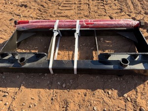 lot 2192 image: Unused CAPTOK CK-BF47 Skid Steer Bale Fork