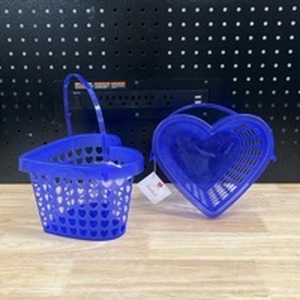 lot 1003 image: 2-Purple Heart Shaped Baskets - Retail $0