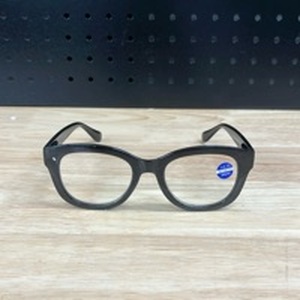 lot 1004 image: Reading Glasses. 2.75 - Retail $15