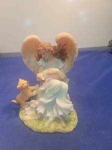 lot 5228 image: Seraphim Classics Josephine Celebration of Peace Figurine with COA new in box
