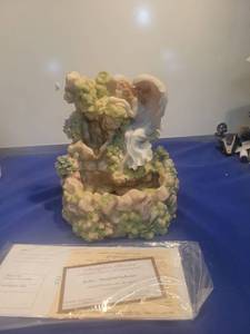 lot 5237 image: Seraphim Classics Thoughtful Reflection Angel Figurine with COA new in box