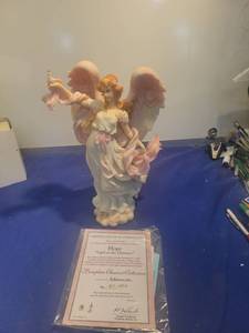lot 5239 image: Seraphim Classics Hope Light in the Distance Angel Figurine with COA new in box