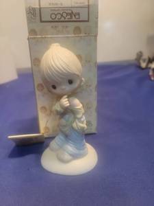 lot 5248 image: 1977 Precious Moments Smile God Loves You Figurine in box