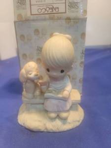 lot 5261 image: Precious Moments Loving is Sharing Figurine 1979 in box