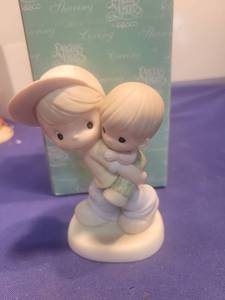 lot 5307 image: Precious Moments Hell Carry Me Through Figurine in box