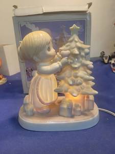 lot 5312 image: Precious Moments God Cared Enough Figurine in box