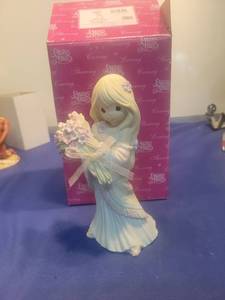lot 5325 image: Precious Moments May Love Blossom Wherever You Go Figurine