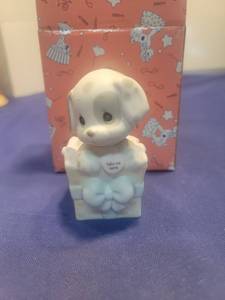 lot 5327 image: Precious Moments Theres A Spot In My Heart For You Figurine