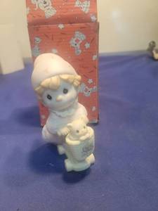 lot 5348 image: Precious Moments Scootin By Just To Say Hi Figurine 1996