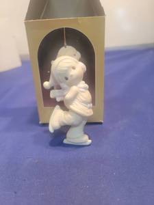 lot 5405 image: Precious Moments Dropping In For Christmas Ornament