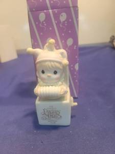 lot 5436 image: Precious Moments Charter Member Figurine - Youre Tops