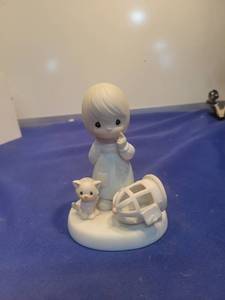 lot 5458 image: Precious Moments The Lord Giveth Figurine 1986