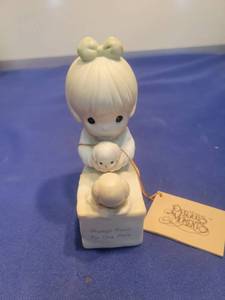 lot 5496 image: Precious Moments Always Room For One More Figurine 1988