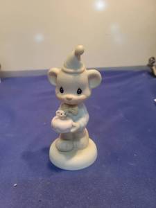 lot 5523 image: Precious Moments Happy Bear Figurine 1994