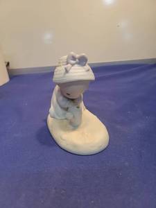 lot 5577 image: Precious Moments Friendship Grows When You Plant A Seed Figurine