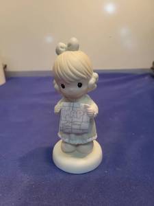 lot 5607 image: Precious Moments I Would Be Lost Without You Figurine 526142