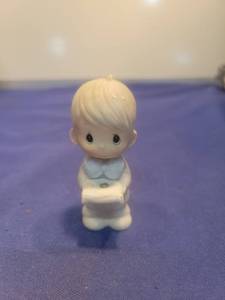 lot 5629 image: Precious Moments Boy Figurine