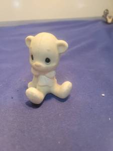lot 5639 image: Precious Moments White Bear Figurine