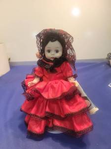 lot 5680 image: Madame Alexander Spanish Dancer Doll