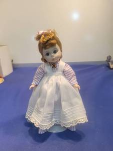 lot 5683 image: Madame Alexander Jo Little Women Doll