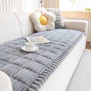 lot 2084 image: ZQFFB Pet Couch Cover Dogs Washable Non-Slip Couch Protector Pet Friendly Dog Mat for Couches and Sofas