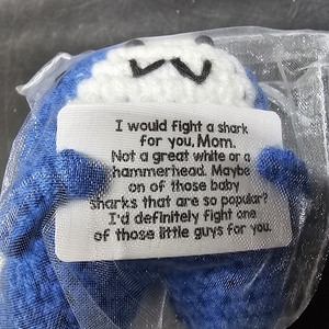 lot 11412 image: Positive Animals Crochet Shark Gift Mini Emotional Shark Plush with Support Message, for Coworker or Friend Women Men