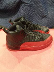 lot 3525 image: Air Jordan 12 Flu Game 2016 Size 13