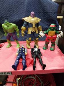 lot 3544 image: Marvel Action Figure Collection - Thanos, Hulk, TMNT & More