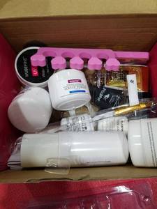 lot 3548 image: Wubefine Professional Acrylic Nail Kit MJ-T3