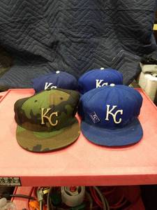 lot 3571 image: Kansas City Royals MLB New Era 59FIFTY Fitted Caps Collection
