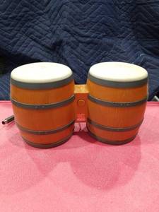 lot 3578 image: Nintendo DK Bongos GameCube Controller DOL-021
