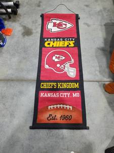 lot 3585 image: Kansas City Chiefs Heritage Banner