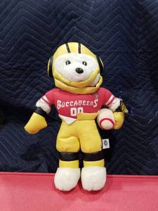 lot 3587 image: Tampa Bay Buccaneers NFL Mascot Plush